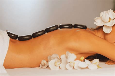 Find Hot Stones Massage In Doncaster